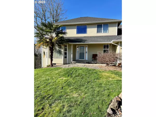 Kelso, WA 98626,925 EDINBURGH CT