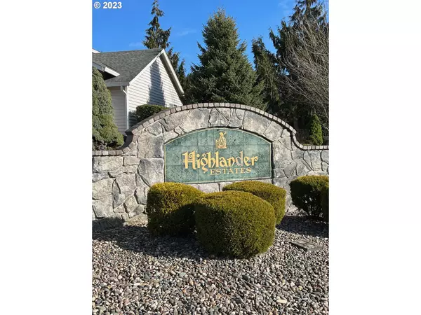 Kelso, WA 98626,925 EDINBURGH CT