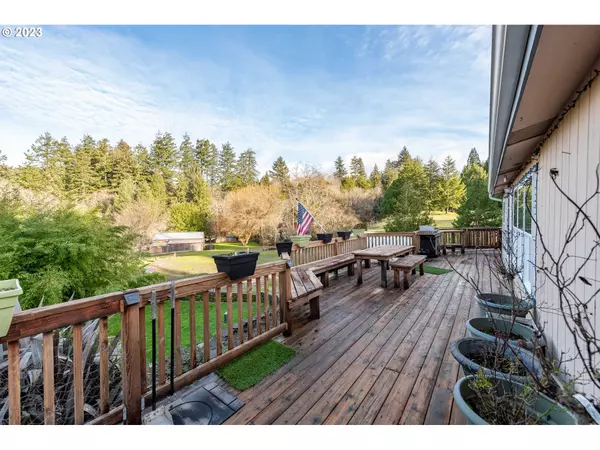 Coquille, OR 97423,91519 MYRTLE LN