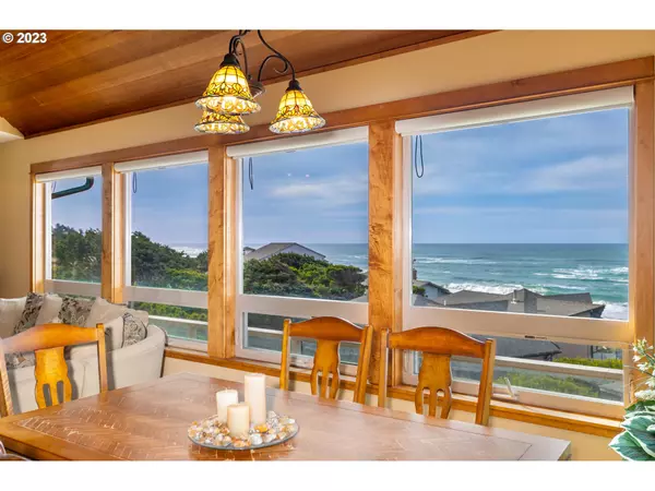 Gleneden Beach, OR 97388,27 OCEAN WIND LN