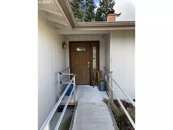 Milwaukie, OR 97267,15029 SE BRIGHTWOOD AVE