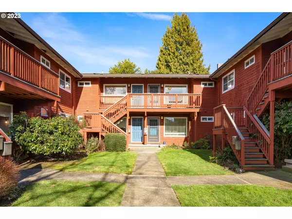 Portland, OR 97202,2937 SE WAVERLEIGH BLVD #5