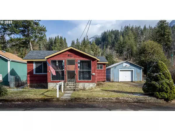 Cascade Locks, OR 97014,810 SADIE B ST