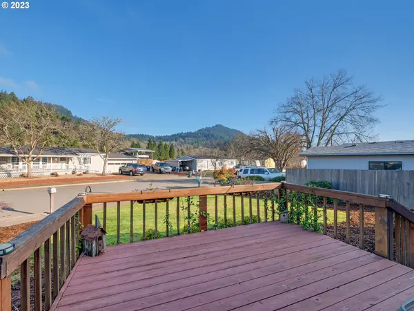 Springfield, OR 97478,1020 S 58TH ST