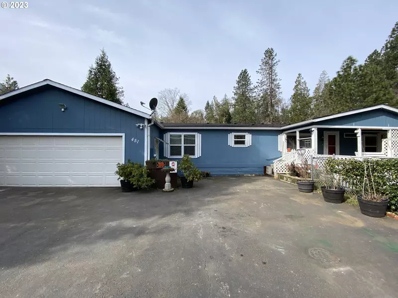 451 SANDRA CT, Canyonville, OR 97417