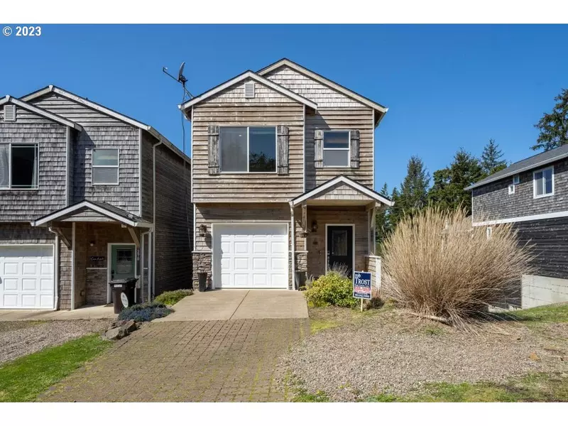 280 HILLSDALE ST, Oceanside, OR 97134