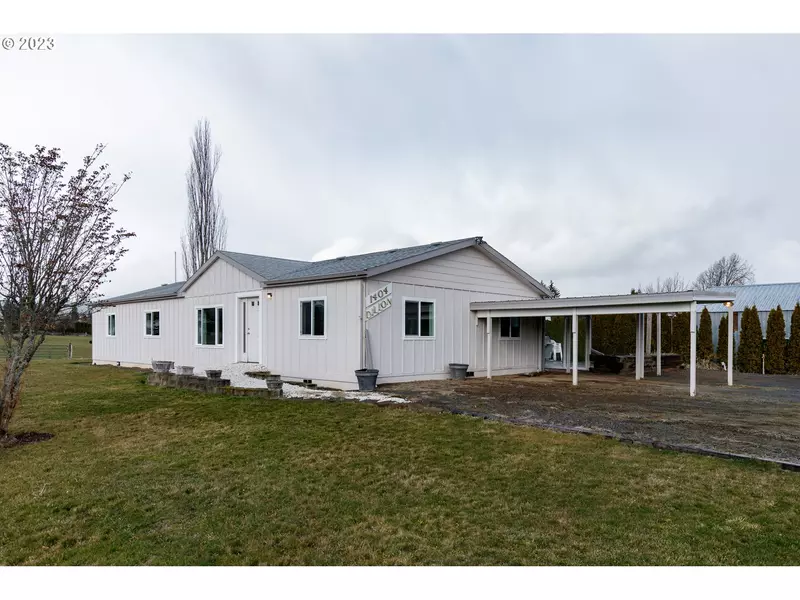 1404 DILLON RD, Hood River, OR 97031