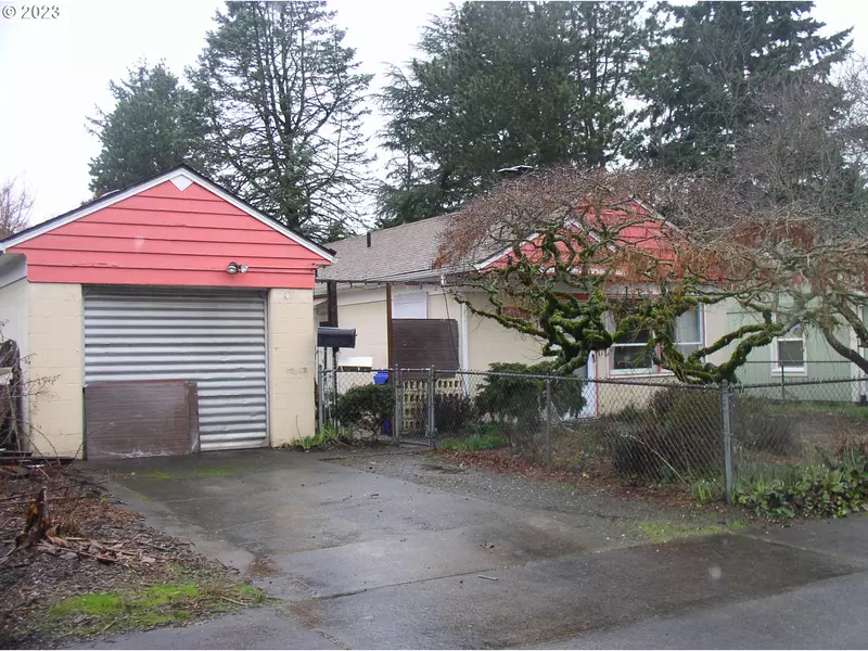 4109 SE 73RD AVE, Portland, OR 97206