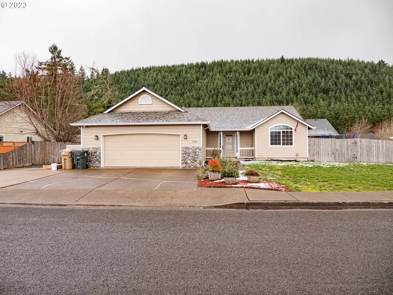 2893 FOOTHILLS DR, Sweet Home, OR 97386