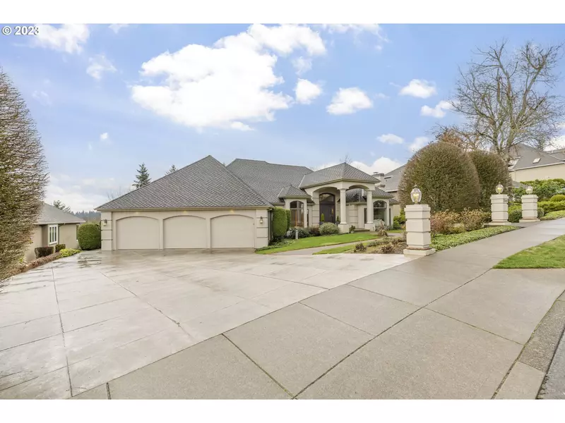 3540 RIVERKNOLL WAY, West Linn, OR 97068