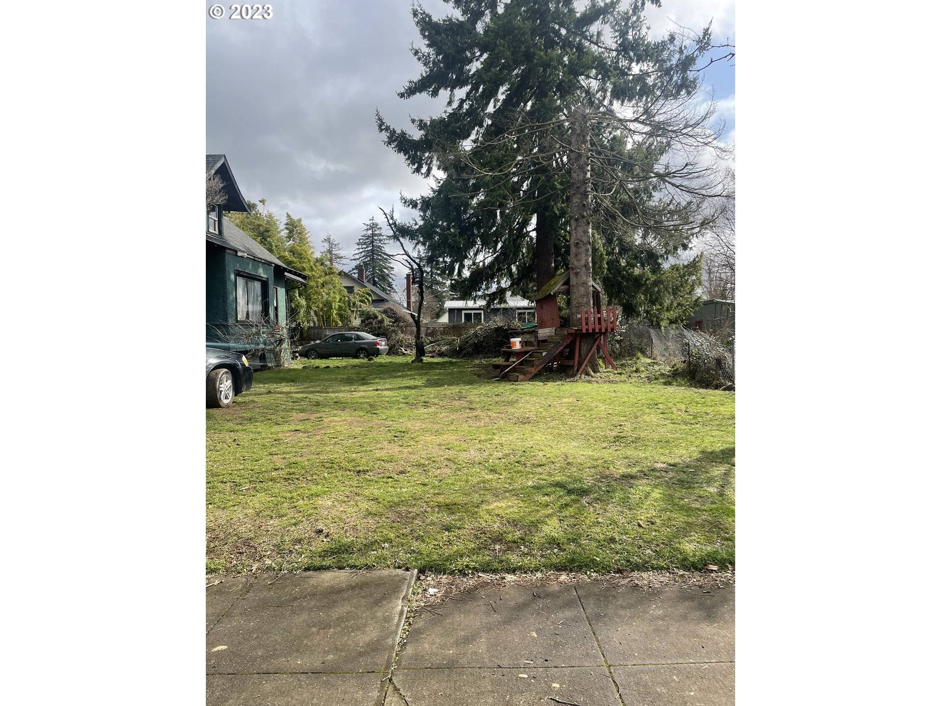 Portland, OR 97206,4704 SE 70TH AVE