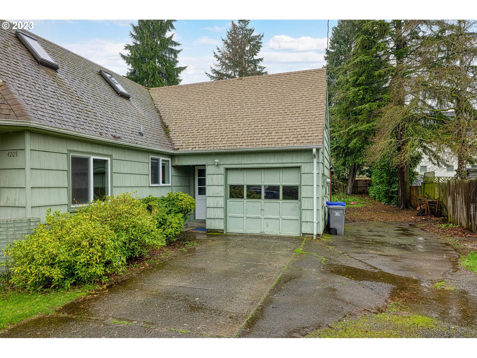 Portland, OR 97218,4205 NE 47TH AVE