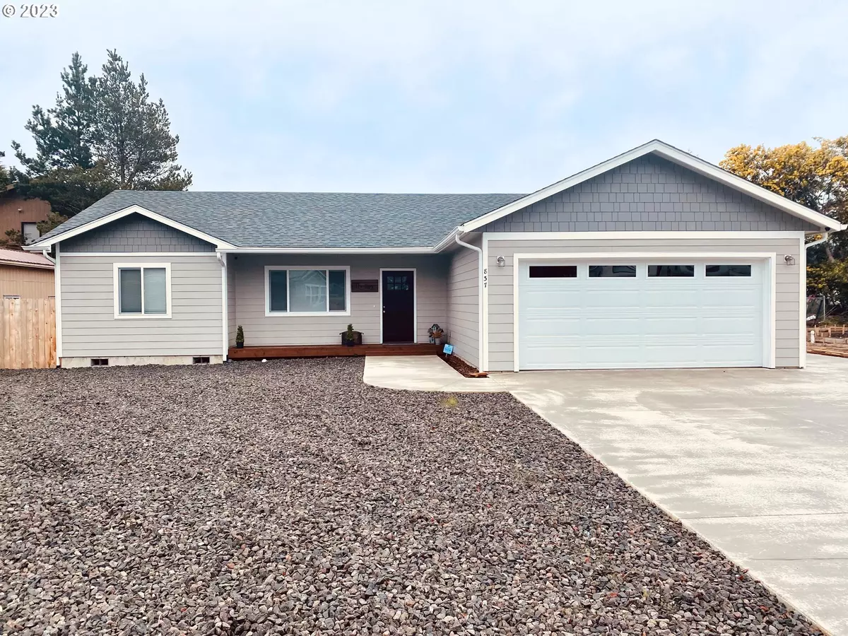 Lakeside, OR 97449,837 JACOBSON WAY