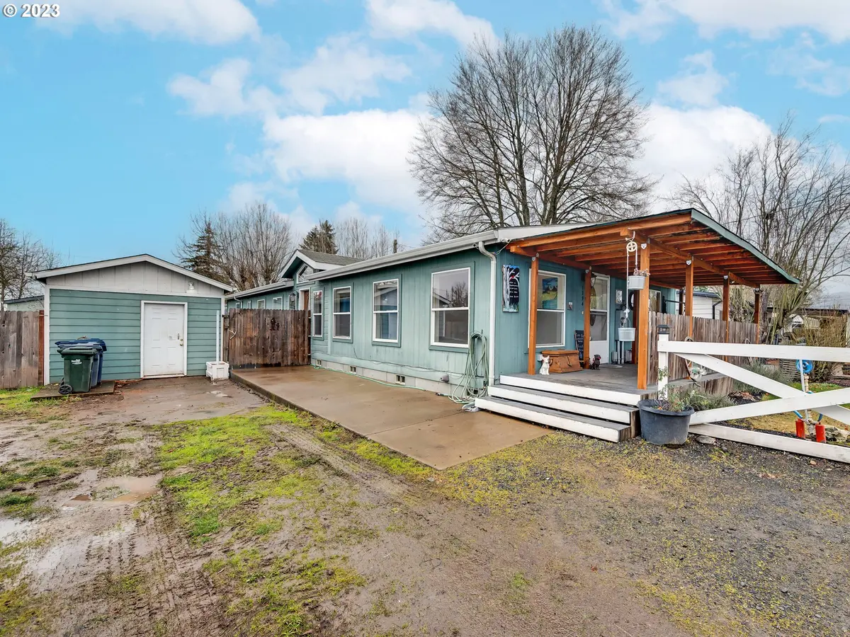 1294 31ST ST, Springfield, OR 97478