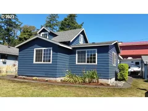 Brookings, OR 97415,506 HEMLOCK ST