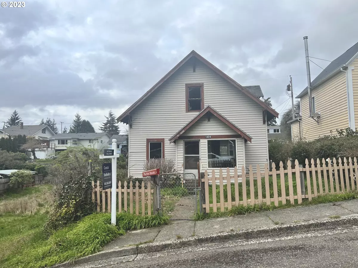 Coos Bay, OR 97420,1424 LAUREL AVE