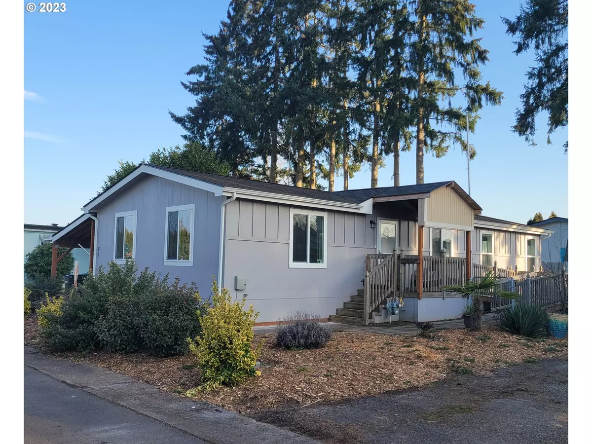 Monmouth, OR 97361,151 EDWARDS RD S #87