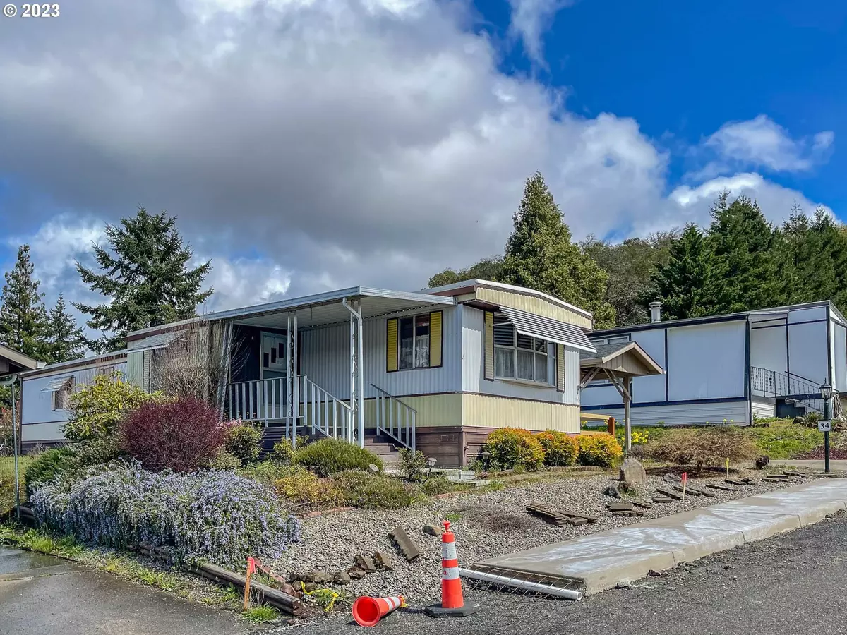 Roseburg, OR 97470,34 MARY ANN LN