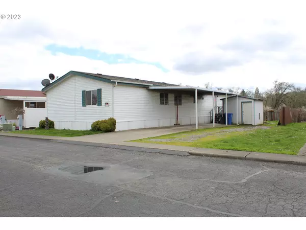 433 NW BROC DR, Winston, OR 97496