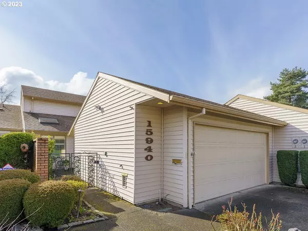 15940 SW GREENS WAY, Tigard, OR 97224