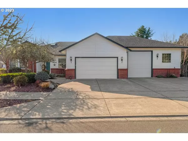 Veneta, OR 97487,88146 FERN MEADOWS LN