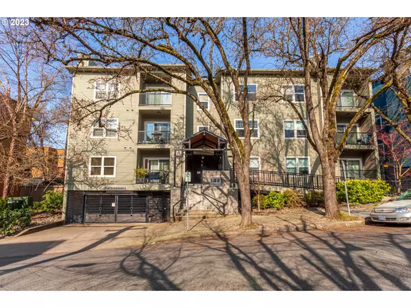 1441 SW CLAY ST #106, Portland, OR 97201