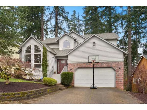 Oregon City, OR 97045,17433 WAKE ROBIN CIR