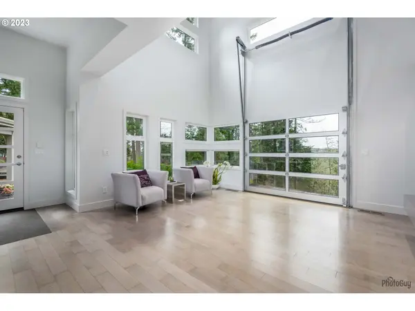 Eugene, OR 97405,2421 MCLEAN BLVD