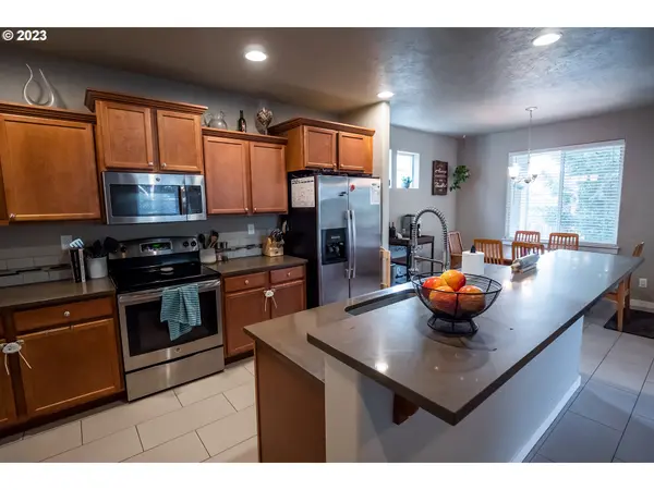 3012 GUADALUPE WAY, Eugene, OR 97408