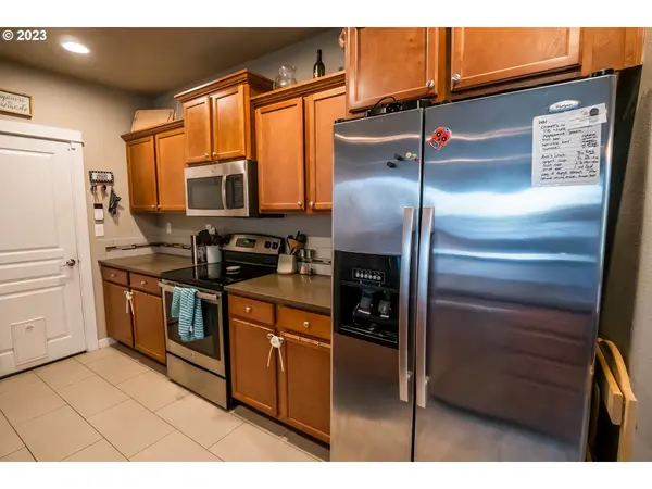 3012 GUADALUPE WAY, Eugene, OR 97408