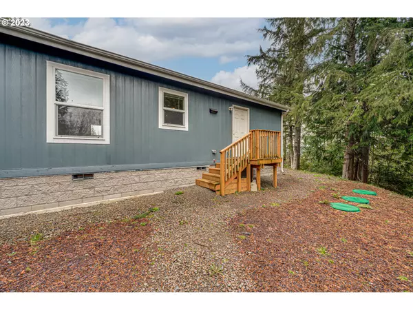 Kelso, WA 98626,3903 MT BRYNION RD