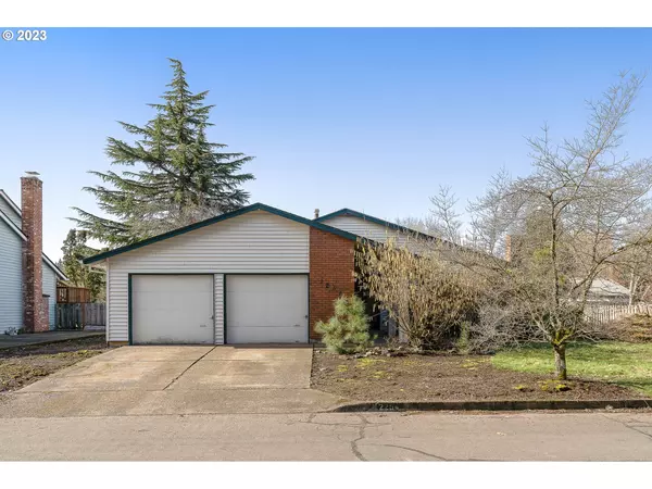 2254 SE FOXGLOVE CT, Hillsboro, OR 97123