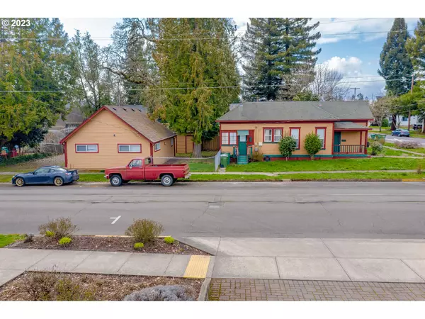 314 E SHERMAN ST, Newberg, OR 97132