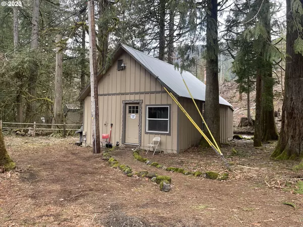 73715 E HIGHWAY 26, Rhododendron, OR 97049