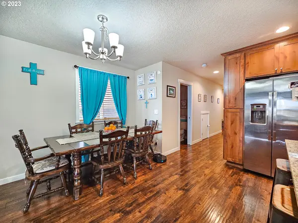 319 NW EBBERTS AVE, Hillsboro, OR 97124