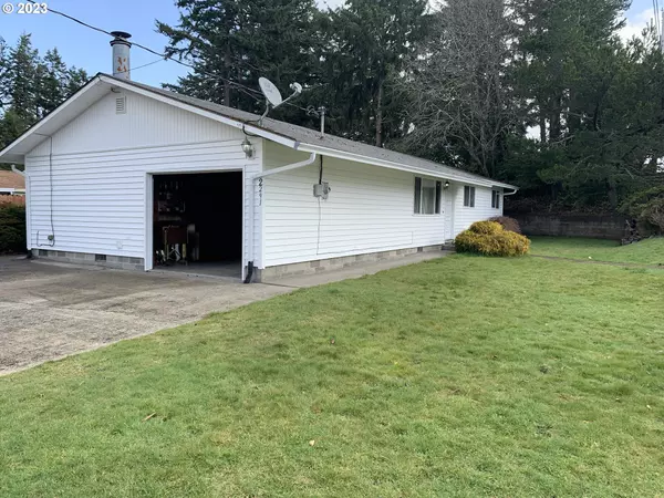 North Bend, OR 97459,2291 FIR ST