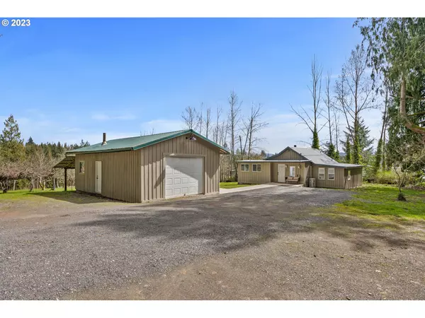 225 GEORGE TAYLOR RD, Silver Lake, WA 98645