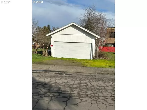 Portland, OR 97266,5714 SE 88TH AVE