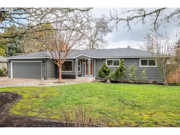 Eugene, OR 97401,2061 NIRVANA ST