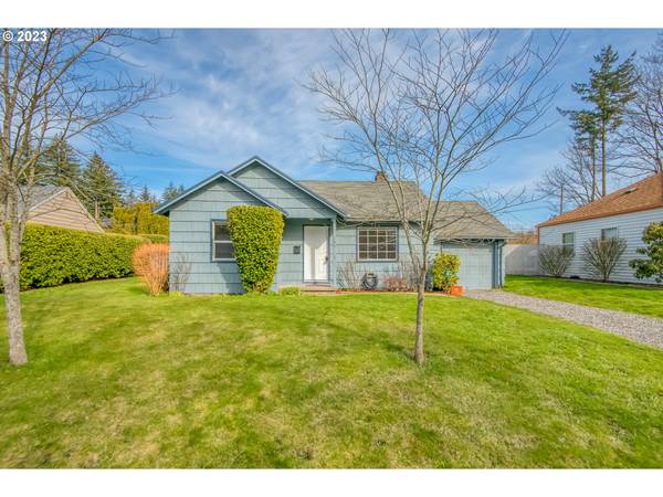 141 MAPLE BLVD, Wood Village, OR 97060