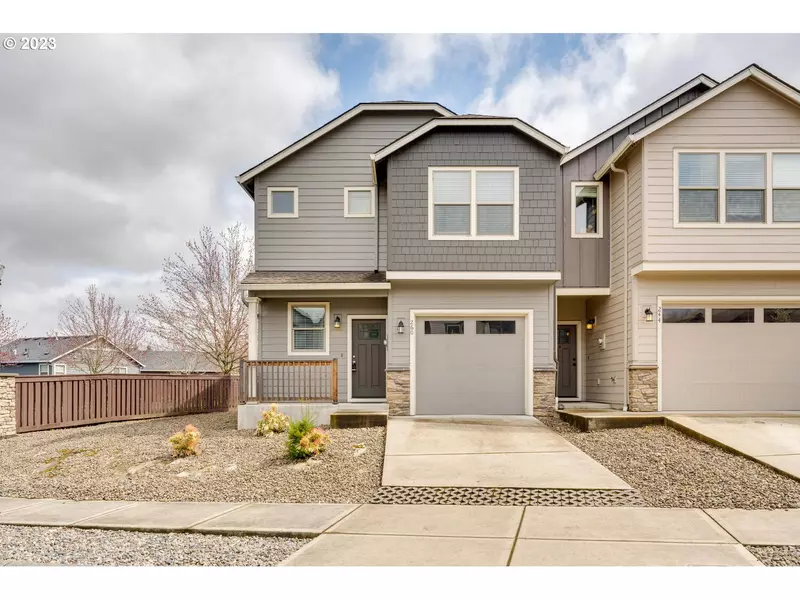 260 N 43RD PL, Ridgefield, WA 98642