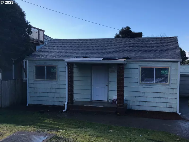 1734 NE 13TH ST, Lincoln City, OR 97367