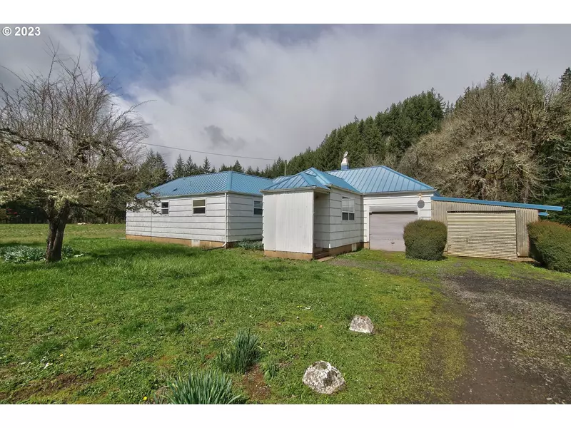 26375 SALMON RIVER HWY, Willamina, OR 97396