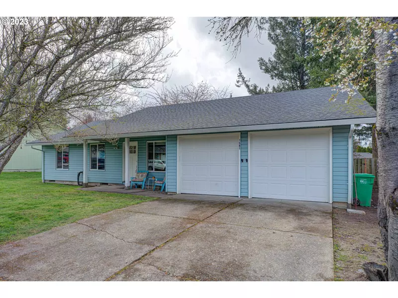 1581 SW LILLYBEN AVE, Gresham, OR 97080