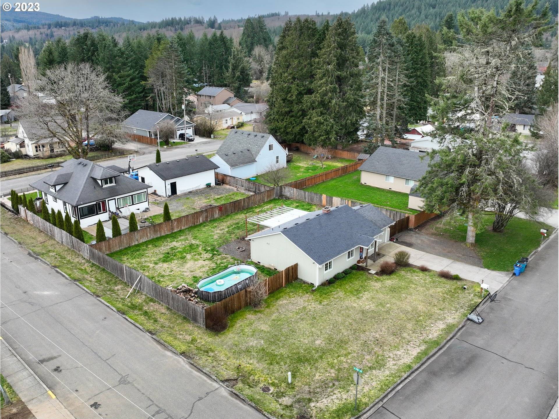 409 E TWIN FALLS ST, Yacolt, WA 98675