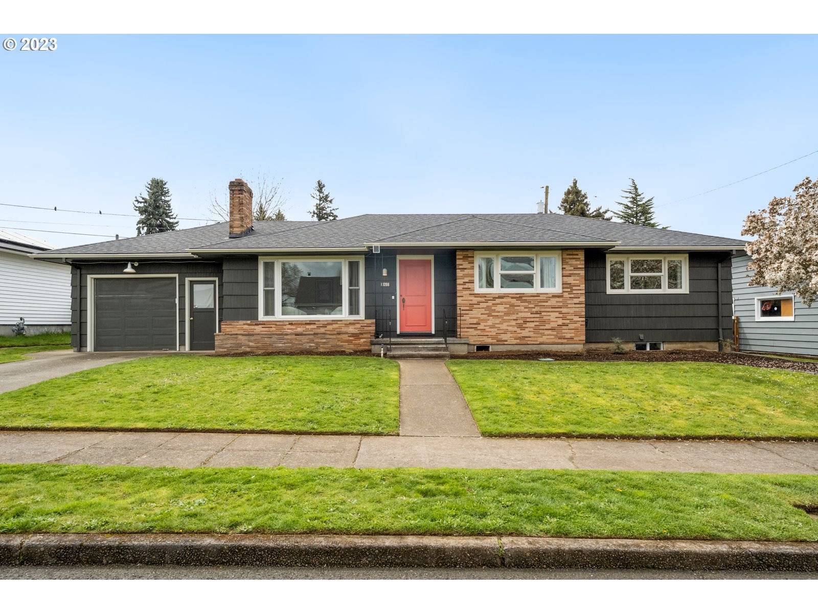 10206 SE STEPHENS ST, Portland, OR 97216