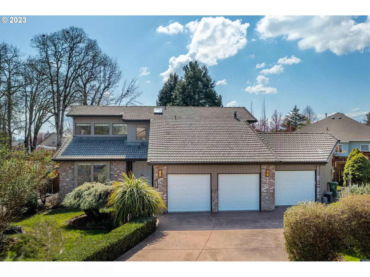 Newberg, OR 97132,200 E PARK CT