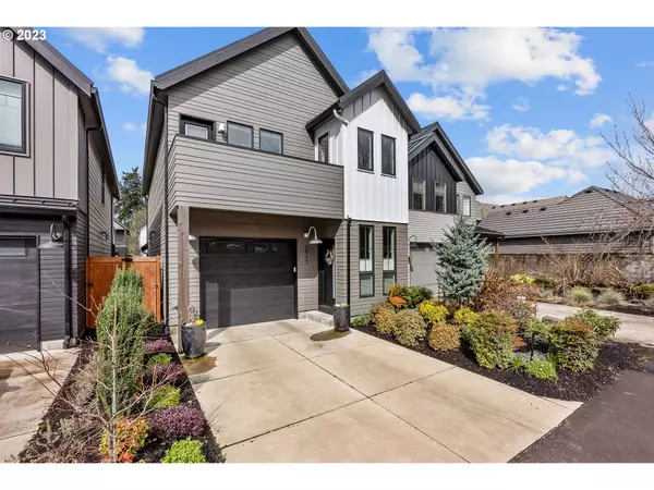 1917 ELKHORN DR, Eugene, OR 97408