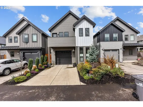 Eugene, OR 97408,1917 ELKHORN DR