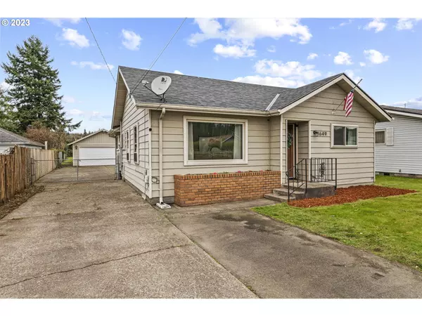 1649 N 2ND AVE, Kelso, WA 98626